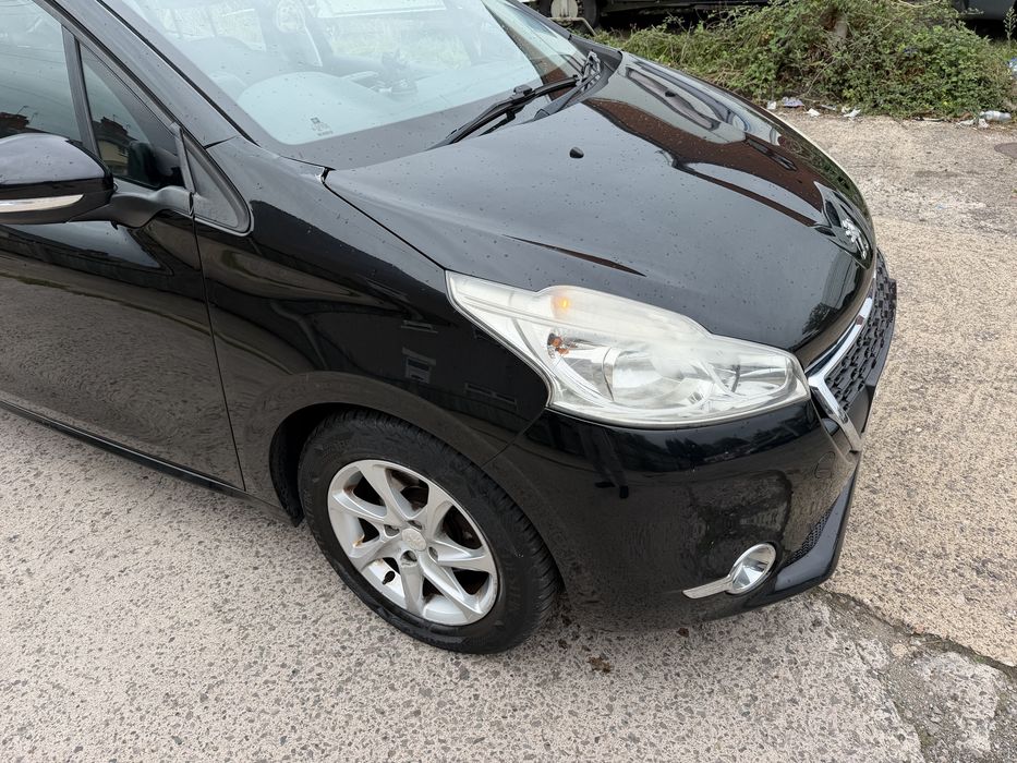 Peugeot 208 fata completa capota, bara fata completa, aripa s/d far s/d trager armatura bara