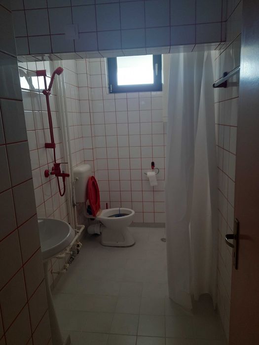 Продава се Тристаен апартамент в Плевен, 9-ти квартал - 130 кв.м за 1270 €/кв.м - Снимка #13