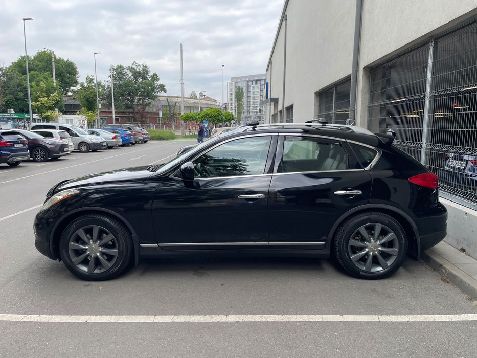 Infiniti EX 35 бензин-газ
