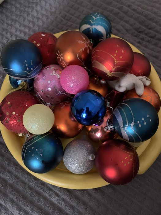 Новогодние игрушки