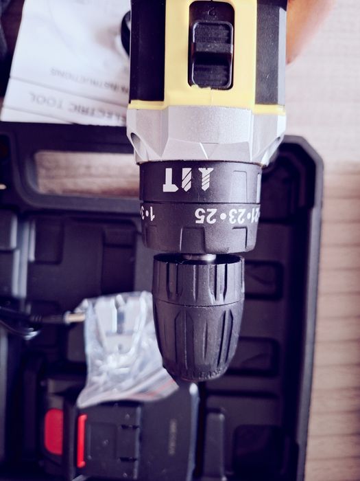 Шуруповерт новый 3 режима