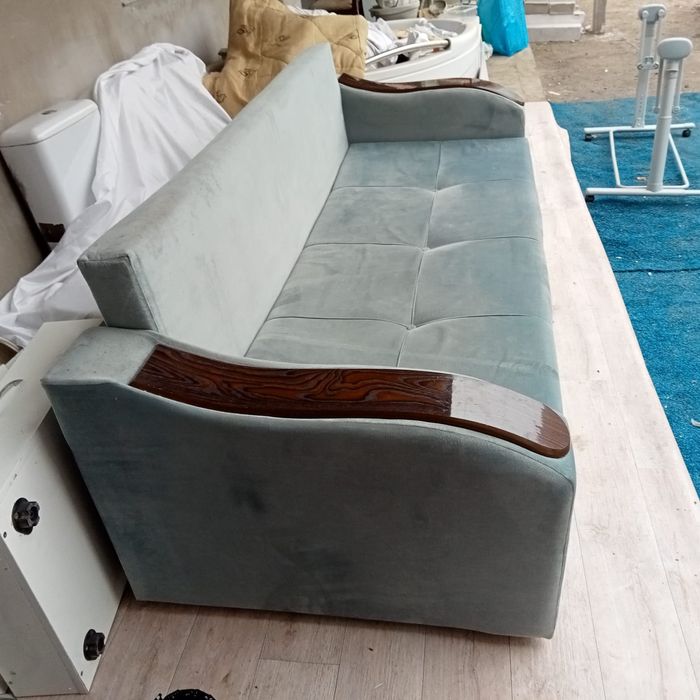 Диван продам прод