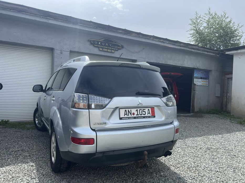 Se vinde Mitsubishi Outlander 4x4