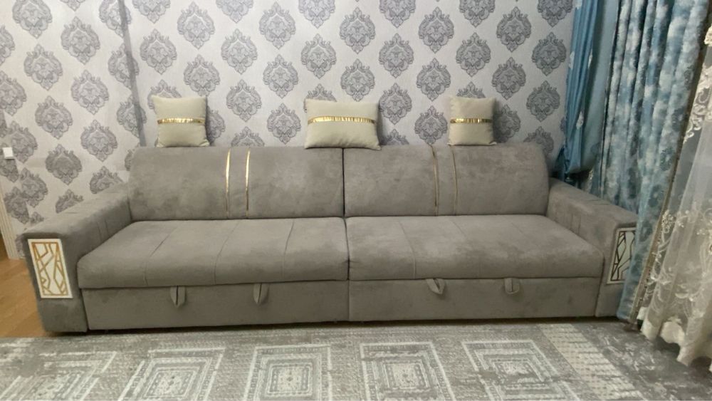 Продаю диван в хорошем состоянии