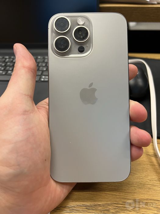 Iphone 16 pro max  состояние идеал
