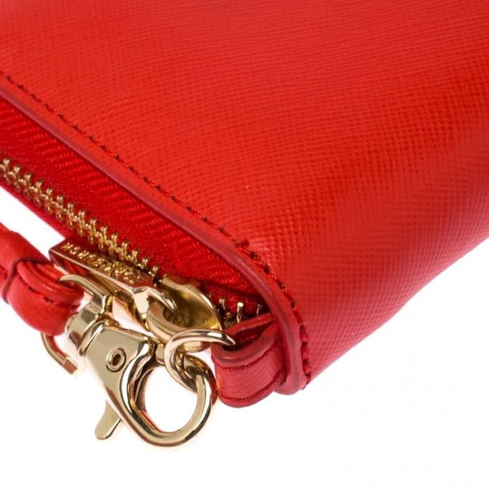 Дамски кожен портфейл Tory Burch