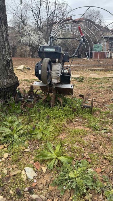 Мотфреза  Петеов с инвентар