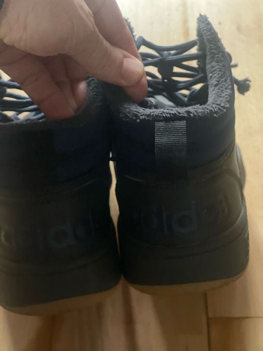 Ghete Adidas impecabile