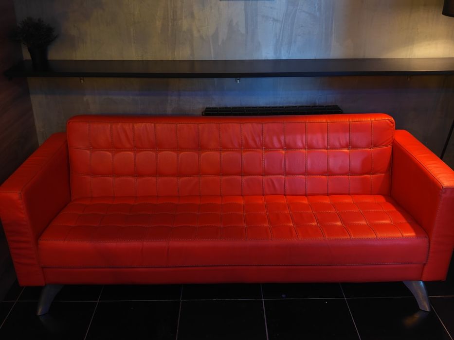 Продам диван длинна 2м