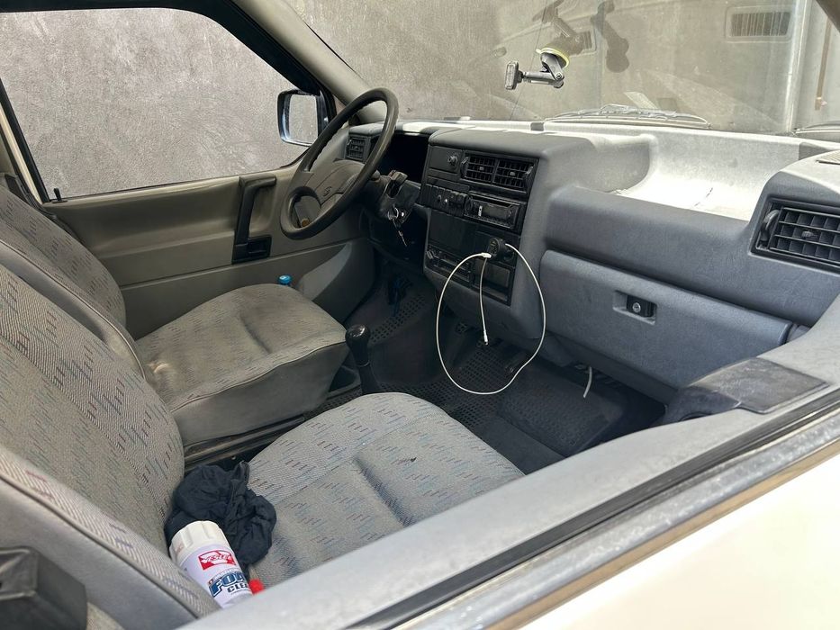 Автодом на базе фолцваген траснспатер