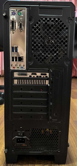 Desktop PC Gaming ASUS