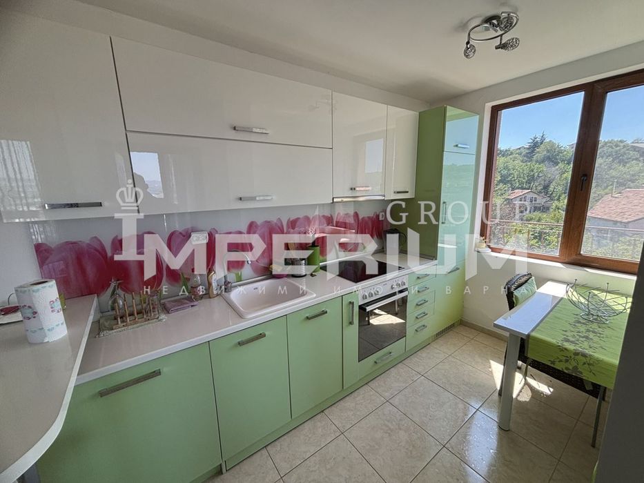 Дава се под наем Двустаен апартамент в Варна, м-т Зеленика - 100 кв.м за 408 € - Снимка #1