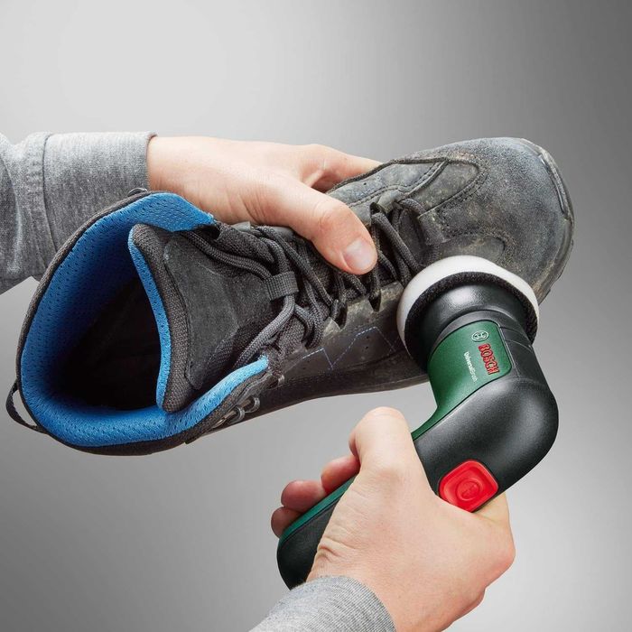 ПРОМО Нова 2г Гаранция Акумулаторна Почистваща Полираща Четка Bosch UniversalBrush, 3.6 V, 1.5 Ah, 06033E0000