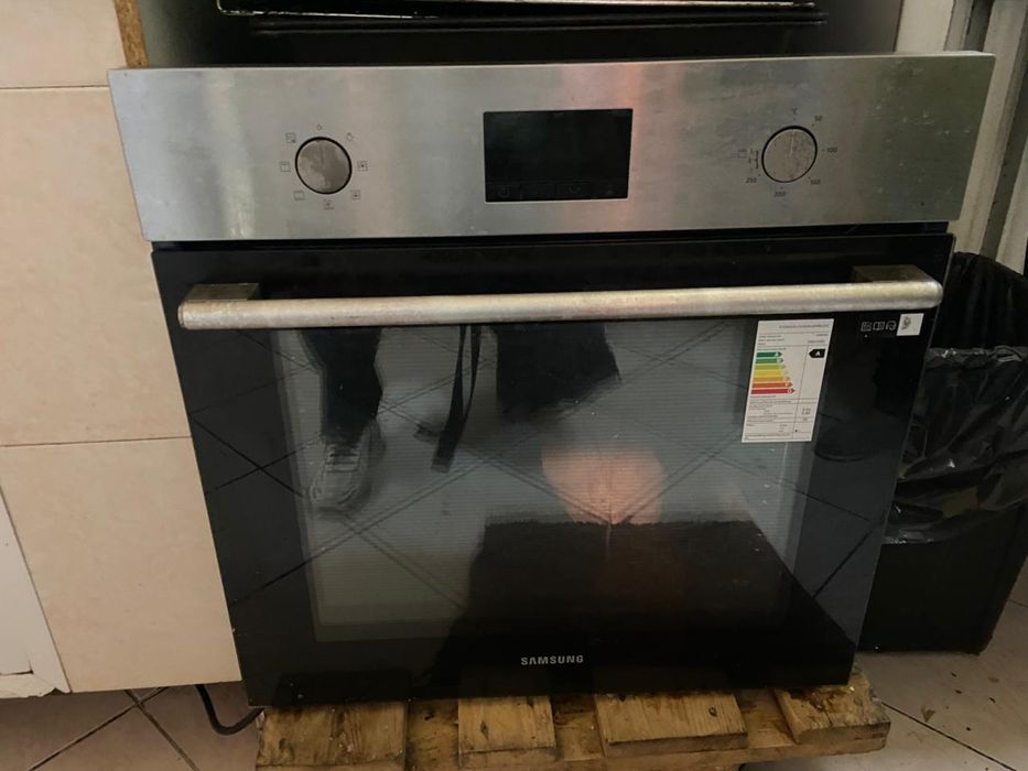 Продаётся холодильные камеры и духовка