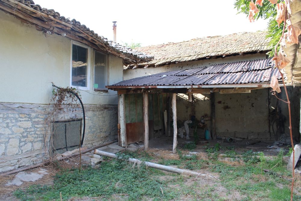 Продава се Къща в Разград, Абритус - 120 кв.м за 149 €/кв.м - Снимка #6