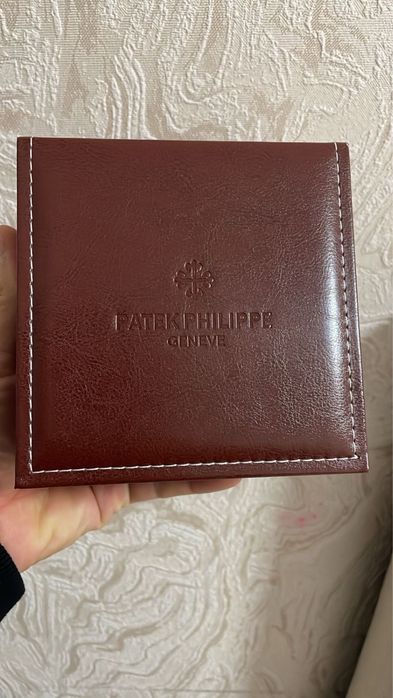 Часы PATEK philliph Genevi