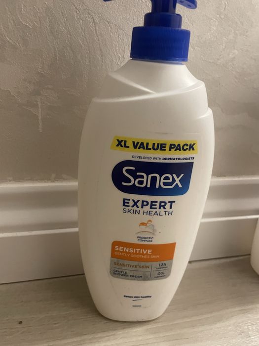 Sanex Sensitive-varianta XL- 750 ml pentru adulti