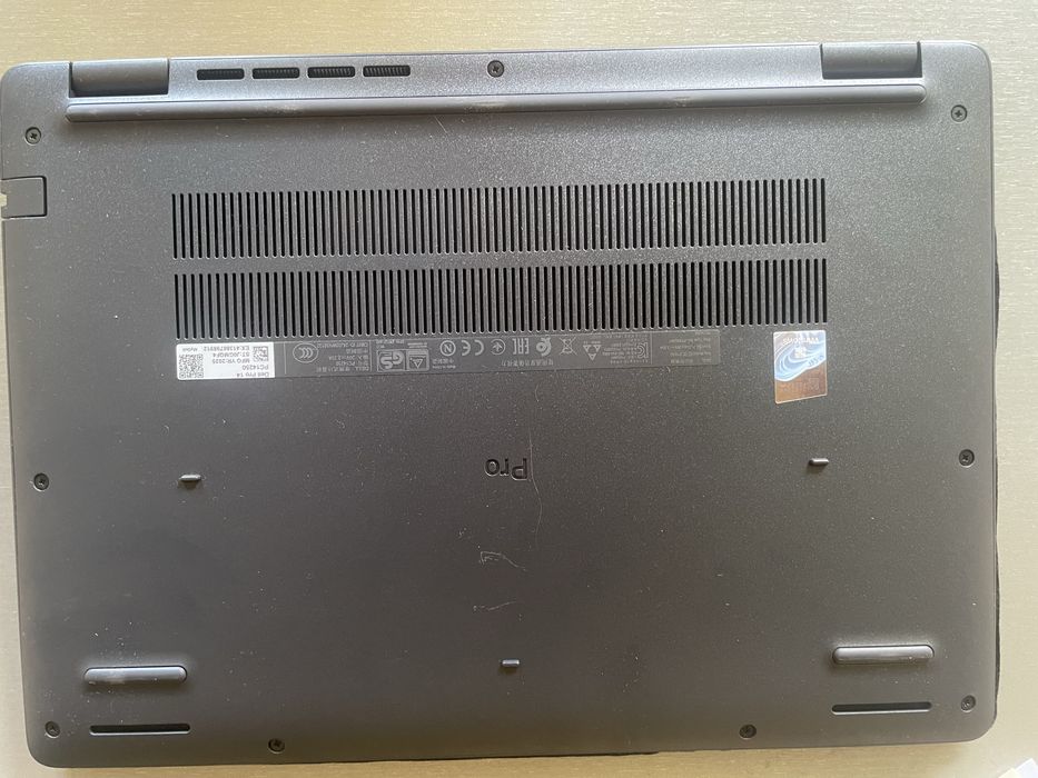 Laptop dell pro 14