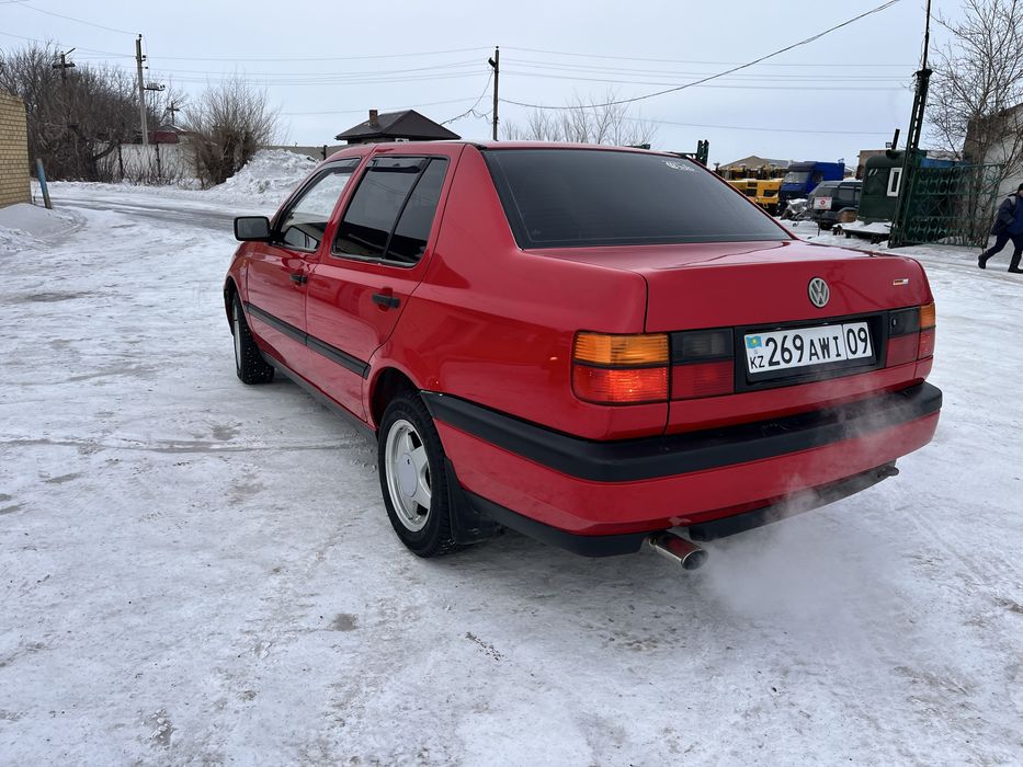 На активном бодром ходу1994