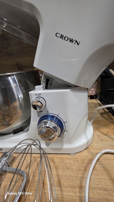 Планетарен миксер Crown