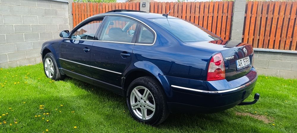 Vând VW Passat B 5.5 High-Line Limuzina 1.9 AVF Trapa Piele Navi Impecabil Automat