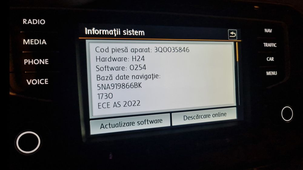 Display navigatie VW + rama Piano Black