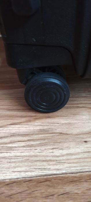 Чемодан S ручная кладь IT