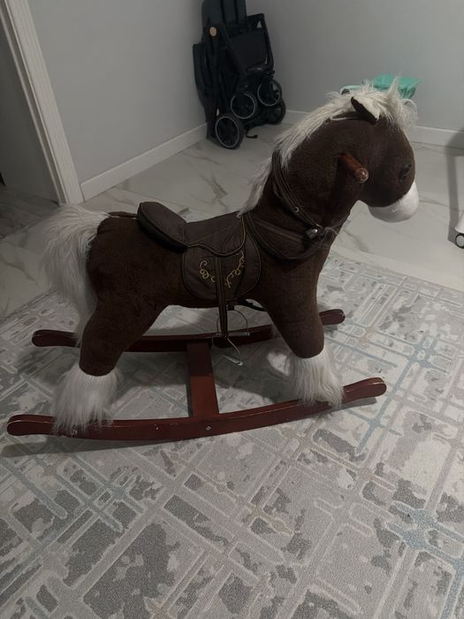 Каталка лошадка