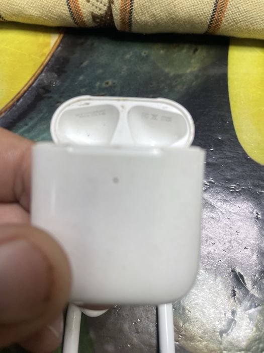 Слушалки Apple AirPod