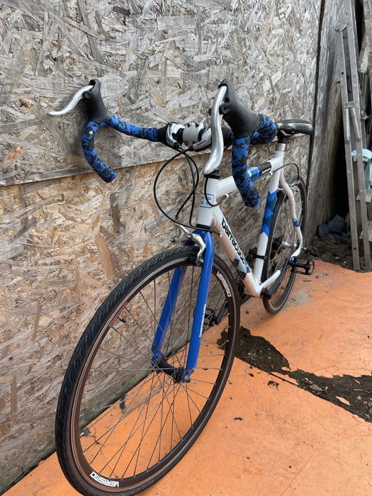 Bicicleta cursiera baracuda cadru aluminiu roti 28”