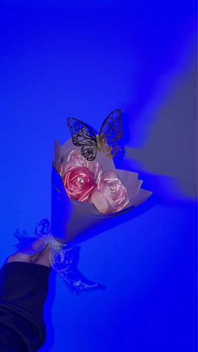 Trandafiri din satin