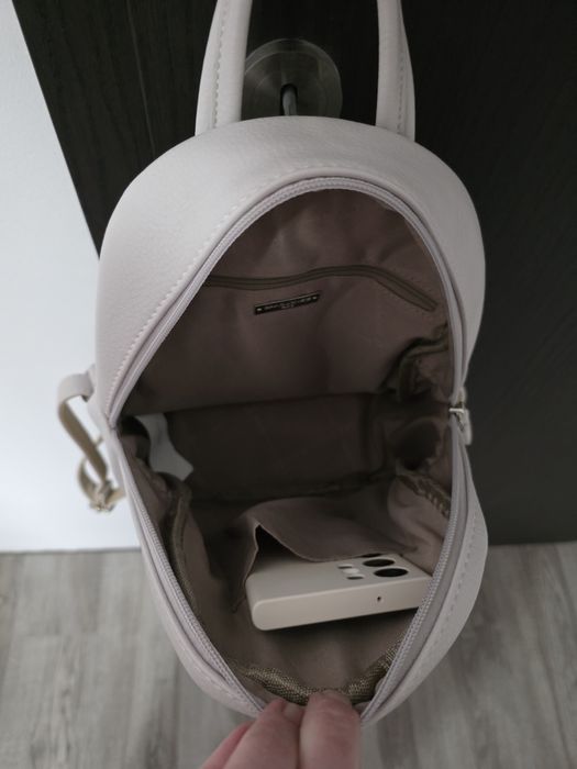 Светло сива раница David Jones