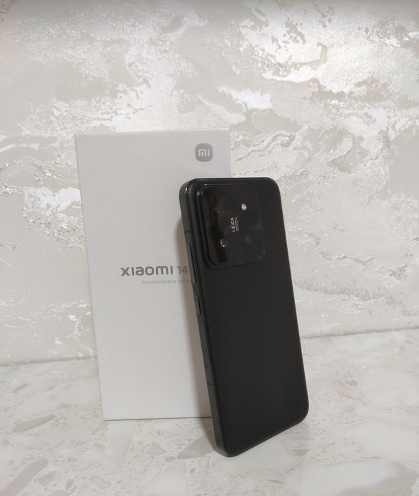 Продам Xiaomi 14