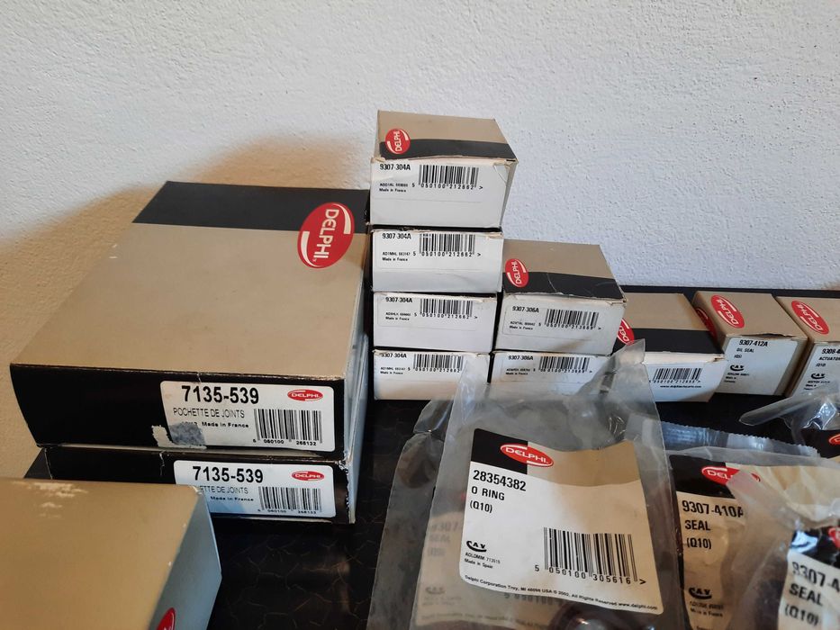 Vand piese pentru reparatie injectoare si pompe de injectie