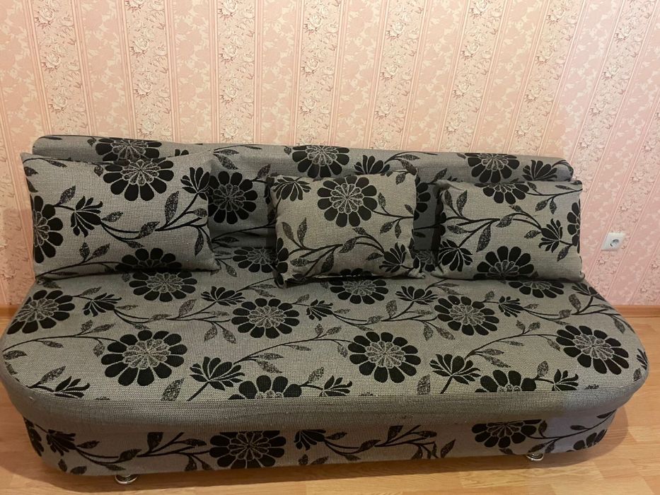 Диван в гостиную