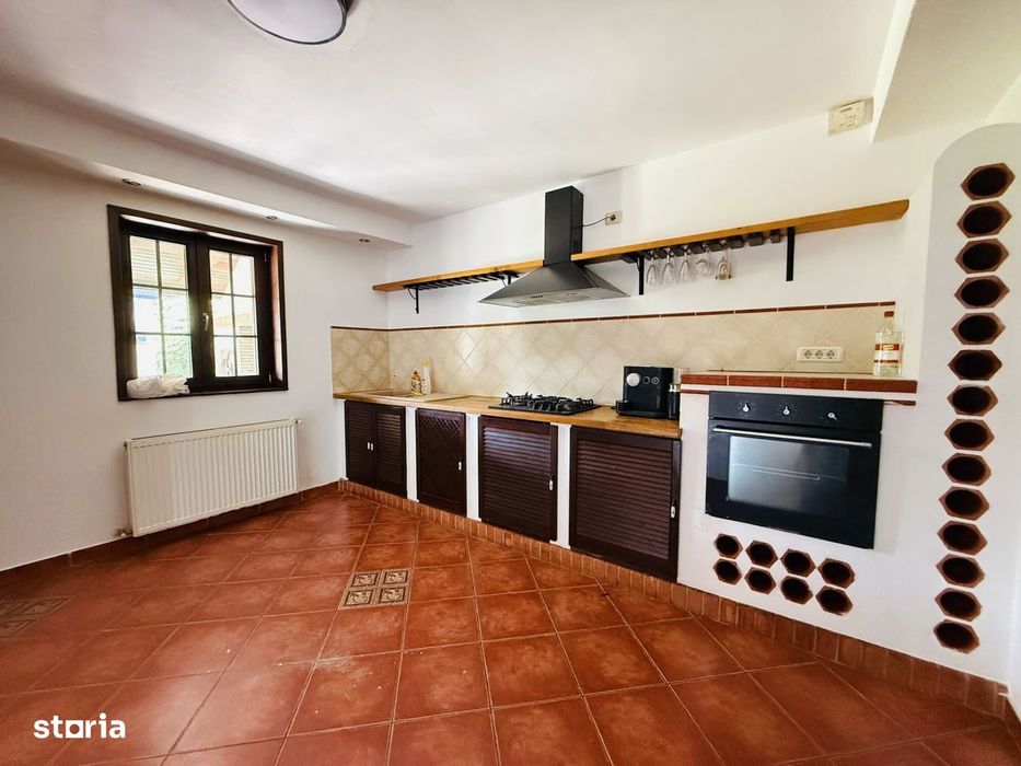 DE INCHIRIAT Casa individuala, 180mp utili, 720 teren-Sanmihaiul Roman