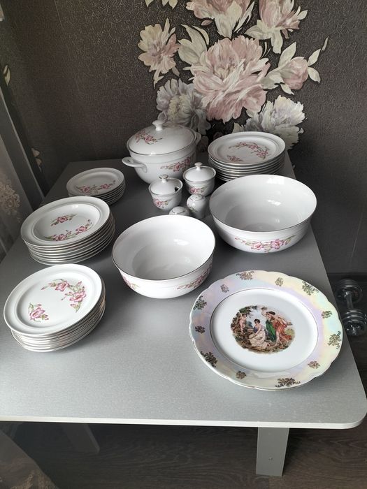 Продам сервиз столовый ГДР бу