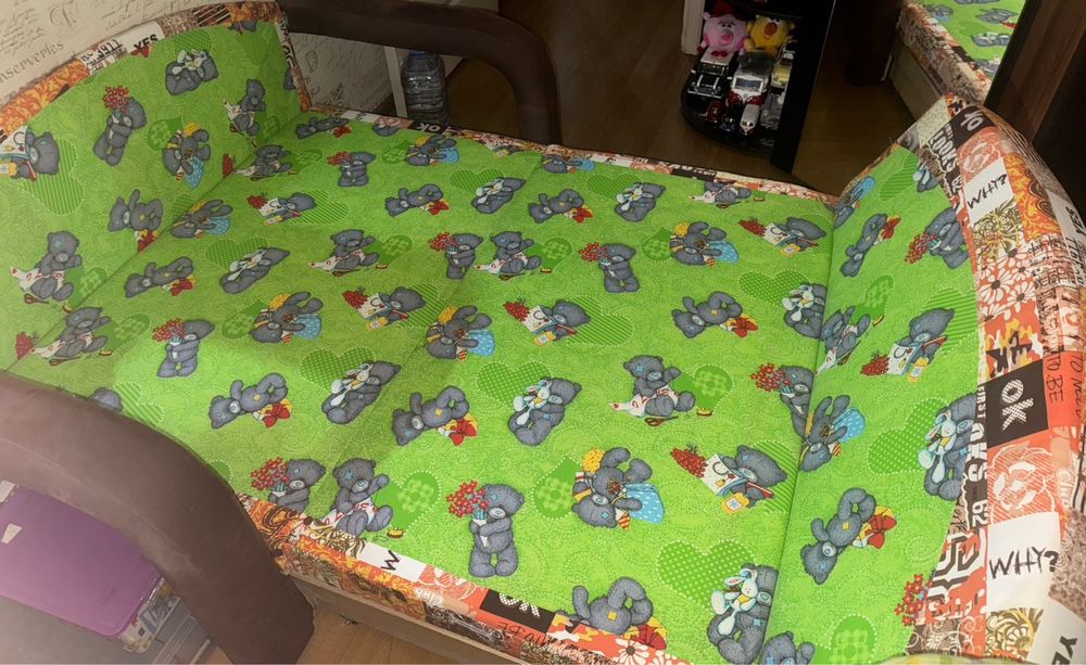 Продам детский диван