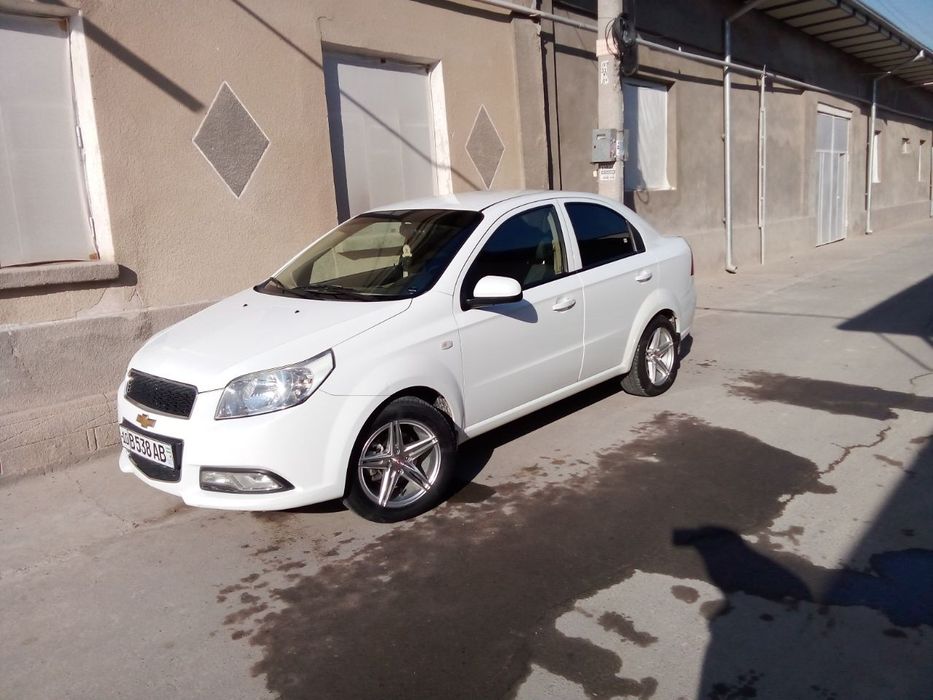 Nexia 3 Avtamat karobka sotiladi