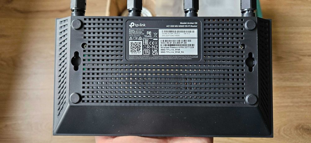 Нов рутер tp-link Archer C6 AC1200 Mesh