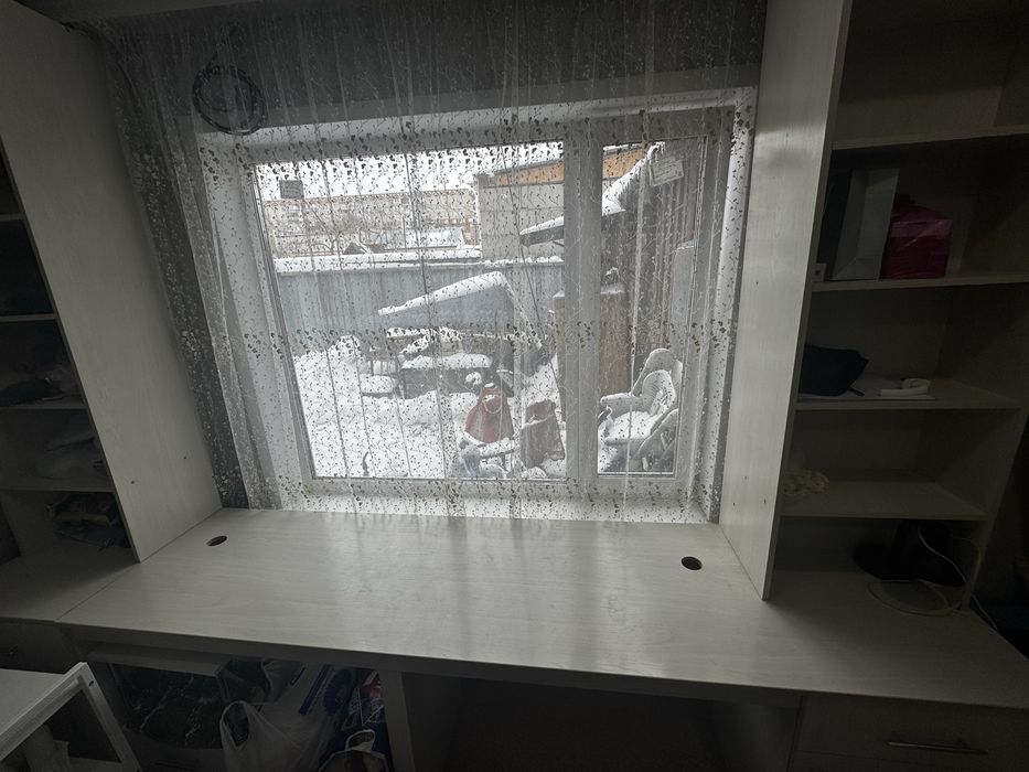 Продам комплект мебели