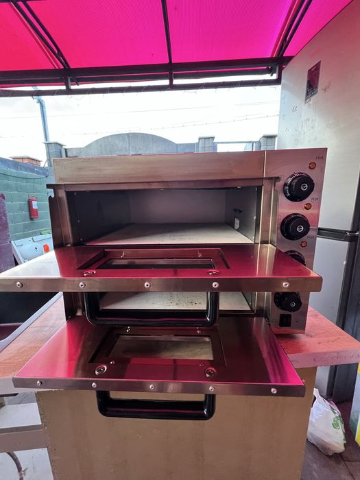 Пицца печка продается