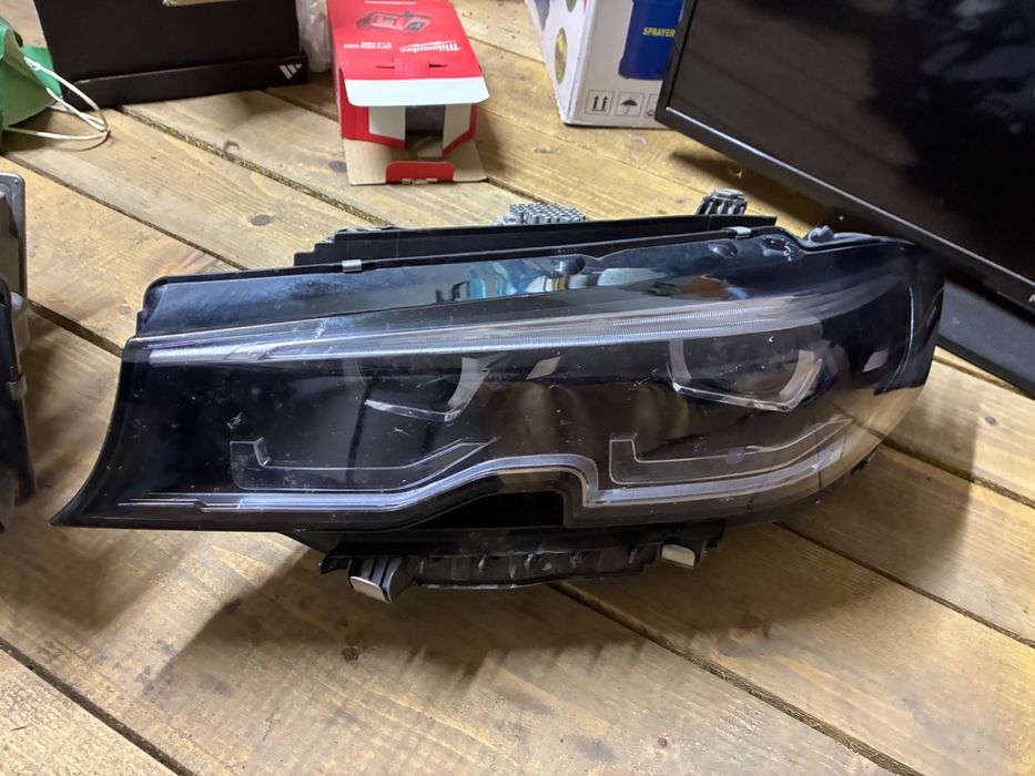 Фарове за BMW G20/21