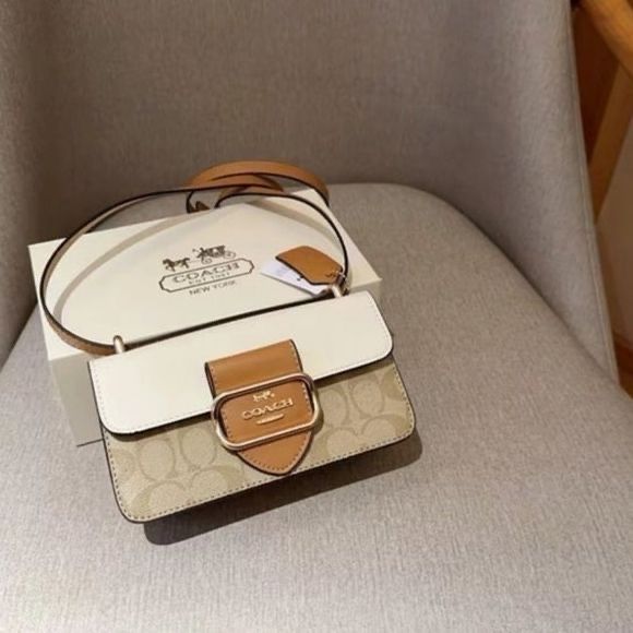 Чанта Coach Morgan Square Crossbody