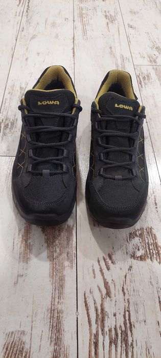Lowa Toledo GTX Low Men / 41,5 / GORE-TEX / туристически обувки