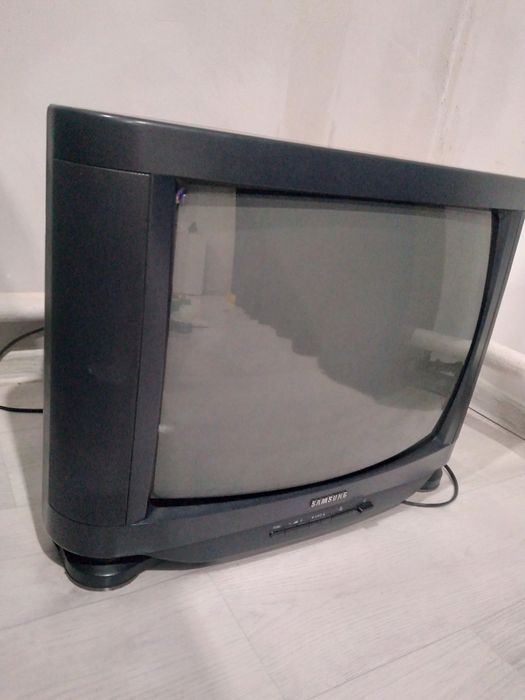 Продам телевизор