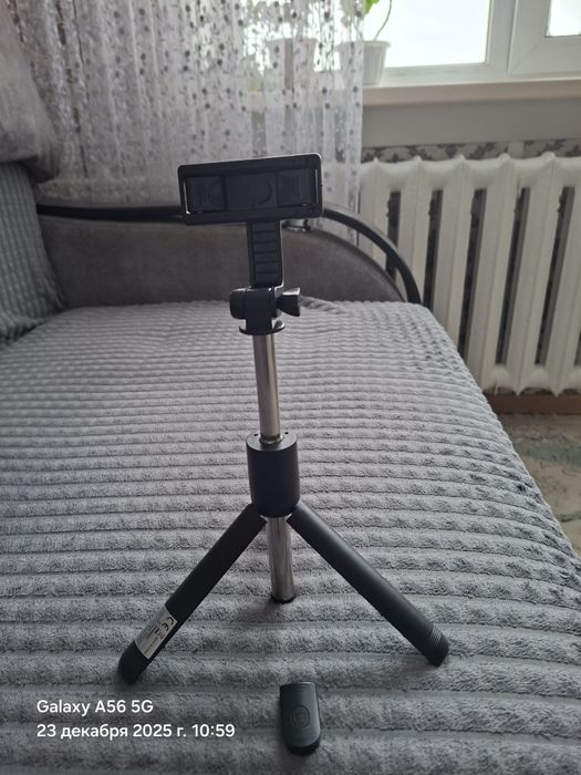 Продам сельфи палку