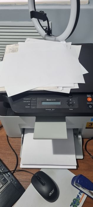 Продам шкаф, стол, принтер, кресла, кулер б/у