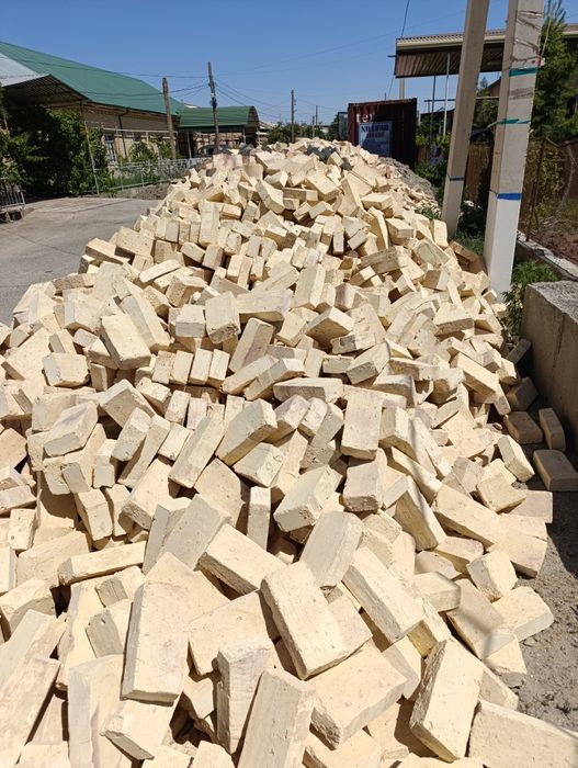 Кирпич сотилади хитой резка сертификат мавжуд НДС  тупрок Ширин. .рррр