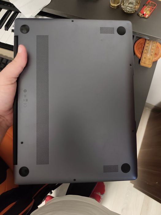 Huawei MateBook 13 | Ryzen 7 | 16GB RAM | 512GB SSD | Ecran 2K